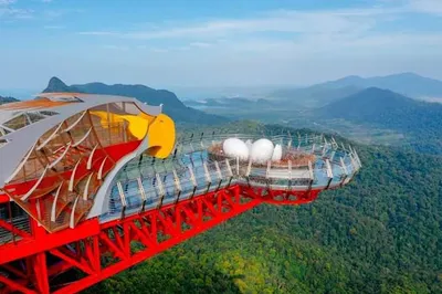 Eagle's Nest Skywalk