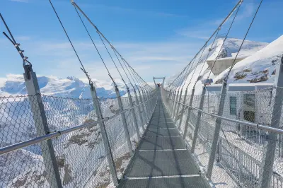 Titlis Cliff Walk