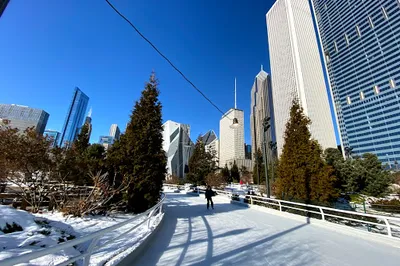 Maggie Daley Park Ice Skating Ribbon