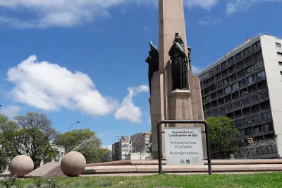 Obelisk to the Constituents of 1830
