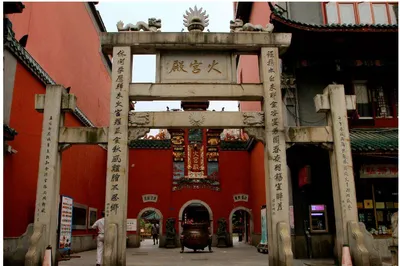 长沙旅游攻略：吃遍这几个美食！逛遍这几个美景！你也是半个老长沙了！
