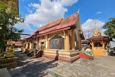 Wat That Khao