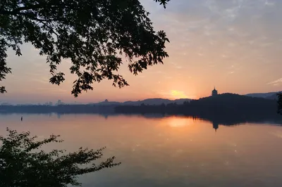 A Cross-Province Annual Family Trip through Zhejiang, Fujian, and Guangdong (Part 1) — The Zhejiang Leg: Heading South from Hangzhou, Shaoxing, Jinhua, Lishui to Wenzhou