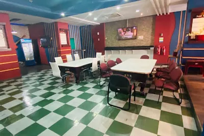 Nero Bianco Snooker and billiards