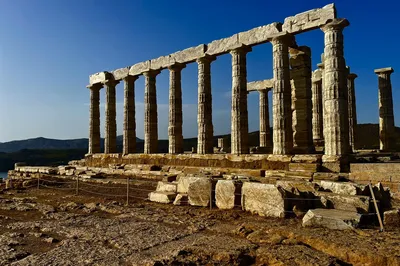 Blue and White Greece - A 10-Day Self-Drive Tour of Peloponnese, Central Greece, Crete and Santorini (Two Islands)