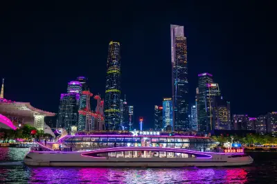 Pearl River Night Cruise
