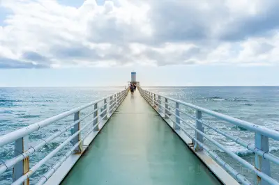 海中展望塔