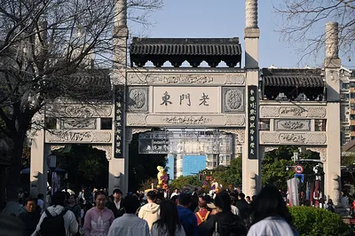 Mei Ting’s Nanjing Dialect Lines Go Viral: Audience’s Hunt for Filming Locations Becomes New Pastime