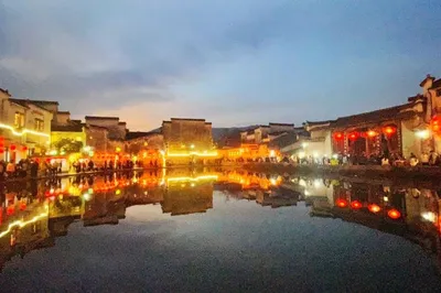 Experiencing the New Year Flavor at Huangshan: A Unique Six-Day Trip