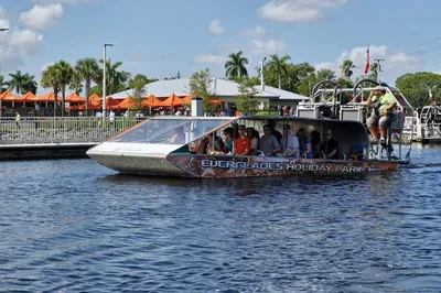 Everglades Holiday Park Airboat Tours and Rides