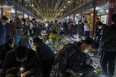北京潘家園“鬼市”遊