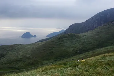 Suddenly Hearing of a Fairy Mountain on the Sea, a Heavenly Lake on the Sea, and Myriad Acres of Grassland — Fuding Yushan Island