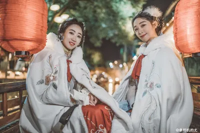 Zhouzhuang's New Year Flavor: Simple Joys Await