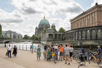 Berlin on Bike - Guided Bike Tours & Rental