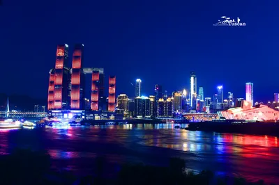 這個夏天，我回到了重慶朝天門