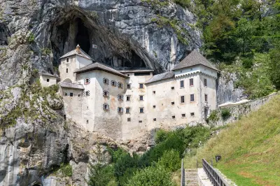 洞窟城堡