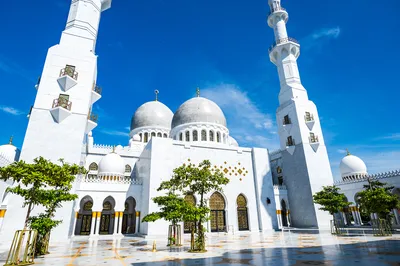 Sheikh Zayed Grand Mosque Solo Surakarta