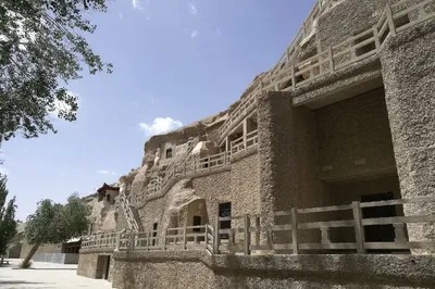 Dunhuang: A Two-Day, Two-Night Travelogue