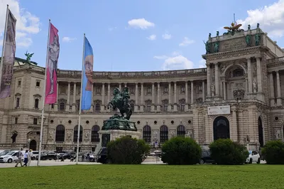 Three-Month European Tour 7: "Imperial Tri-Color: Vienna, a Symphony of Imperial Afterglow and Immortal Art"