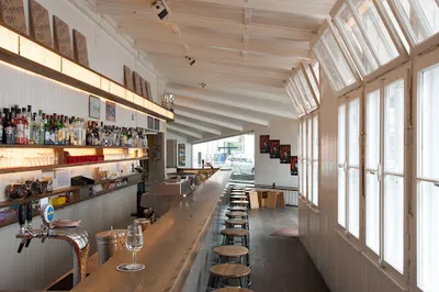 Kino Xenix Bar
