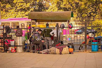 Chhatarpur Metro Park