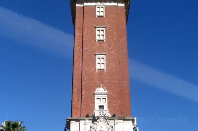 紀念鐘塔