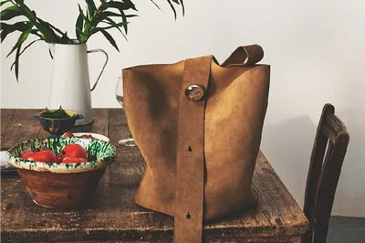 Explore Loewe's 2024 Spring/Summer Collection at El Corte Inglés