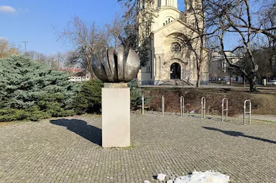 Potato statue
