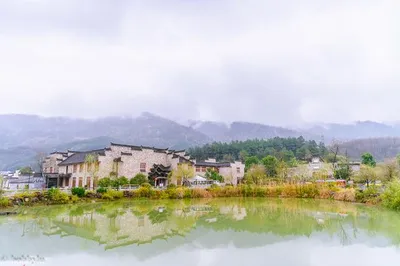 A memory of Ai Ci Baba, letting you reminisce about the landscape painting of Huizhou, the magnificent Jing County