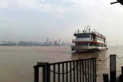 Wuchang River Beach Ferry Section