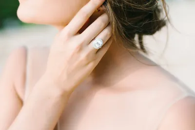 Say Goodbye to Dull and Boring Outfits—Add Sparkle with Chic Diamond Jewelry