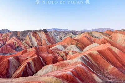 Zhangye vs. Dunhuang: Which is the Top Tourism City in Gansu? The Data Comparison is Unbelievable