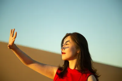 “Shooting Through All Obstacles” | I Can Always Capture Your Most Beautiful Self