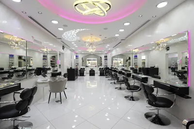 Gloss & Glitter Ladies Beauty Salon