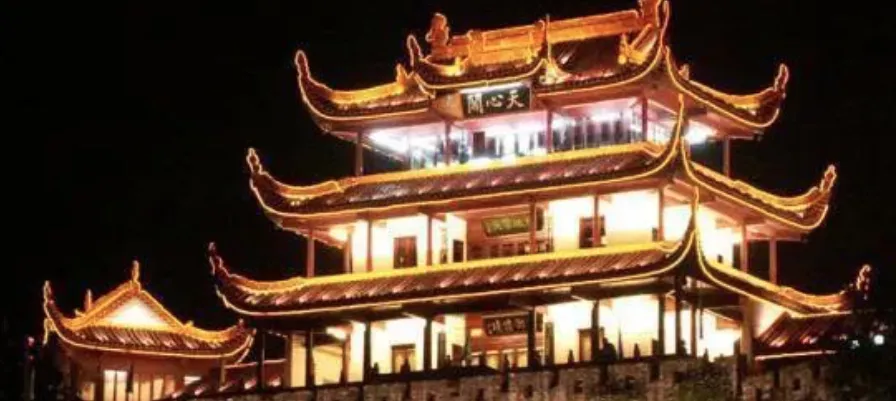 什么是快乐星球？五一打卡网红长沙，这份攻略带你研究~