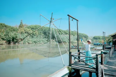 Those Unforgettable Reed Marshes Hide a Shajiabang Where Drama Unfolds at Every Step