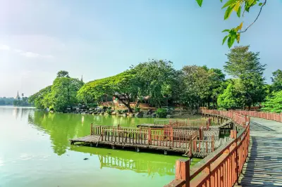 Kandawgyi park