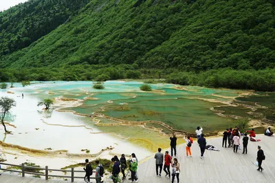 雨晴濃淡無章畫——2021年川渝恩施16天旅遊日記 ●六泉之邦