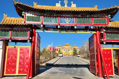 Sain Nomuun Monastery
