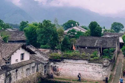 Lvwei Cultural Tourism: Four Thoughts on Rural Tourism Development under the Goal of Cultural Revival
