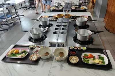 Phuket Thai Cooking Class by Chef VJ