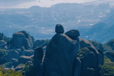 Ascending the Fairy Mountain on the Sea, Watching the Sunset at Taimu Mountain in Fuding
