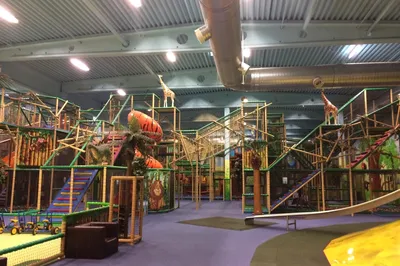 Leo's Lekeland Children's Amusement Center