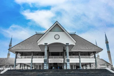 K. H. Hasyim Asy'ari Grand Mosque