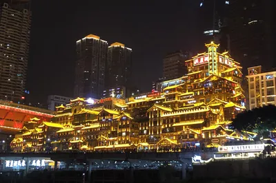 何當共剪西窗燭 卻話巴山夜雨時---重慶遊記
