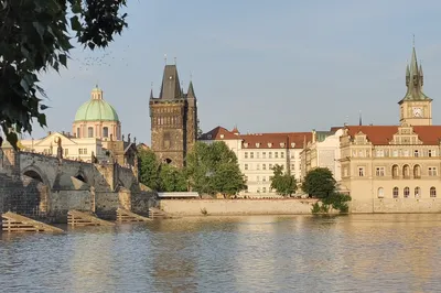 Three-Month Europe Tour Part 8: 'Imperial Tricolor: Prague, a Never-Ending Fairytale of a Hundred Spires'