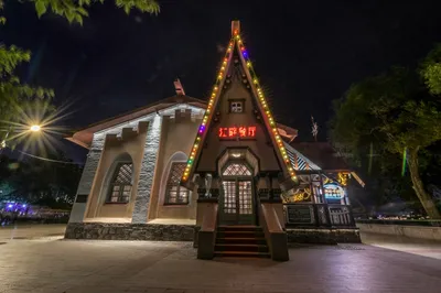 The Most Impressive Restaurant in Harbin: Converted from a Last-Century Railway Station, Now a Protected Heritage Site