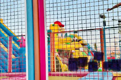 PANDA Family Park - Restaurant-Coffee-Playground