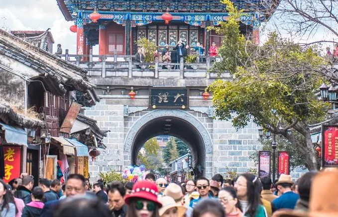 彩云之南，你就是我心中的小芳