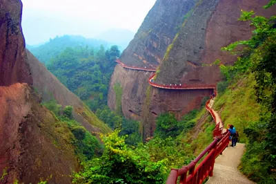 Hunan Tourism: The Soul of Danxia – Mount Langshan Travel (Photos)